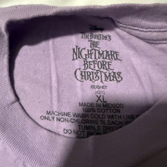 Nightmare Before Christmas Women’s T-Shirt - Picture 3 of 3